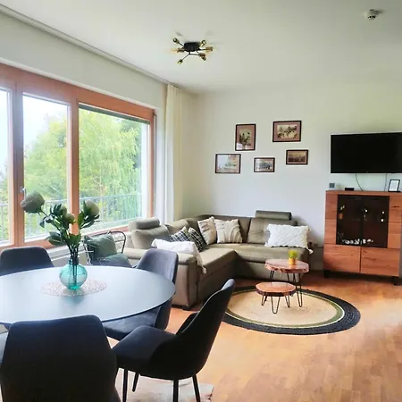 Luxury Wide View Pohorje Bellevue 아파트