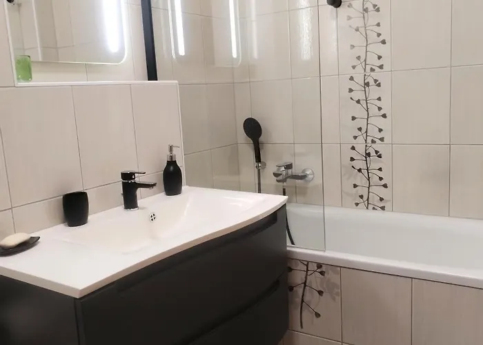 Luxury Wide View Pohorje Bellevue アパート *